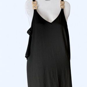 Black maxi dress with gold accents and open shoulders XXL Unbranded